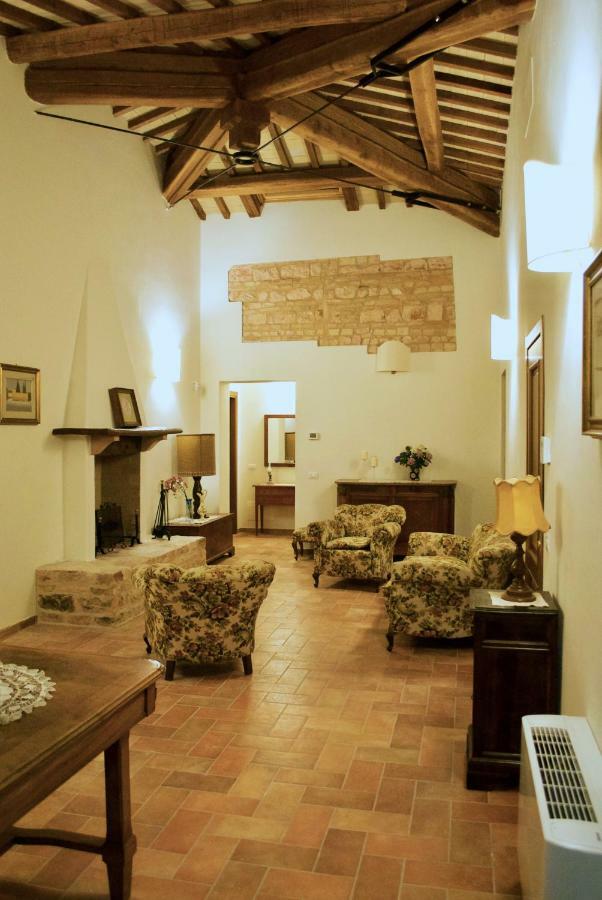 Villa Licinia Φολίνιο Εξωτερικό φωτογραφία