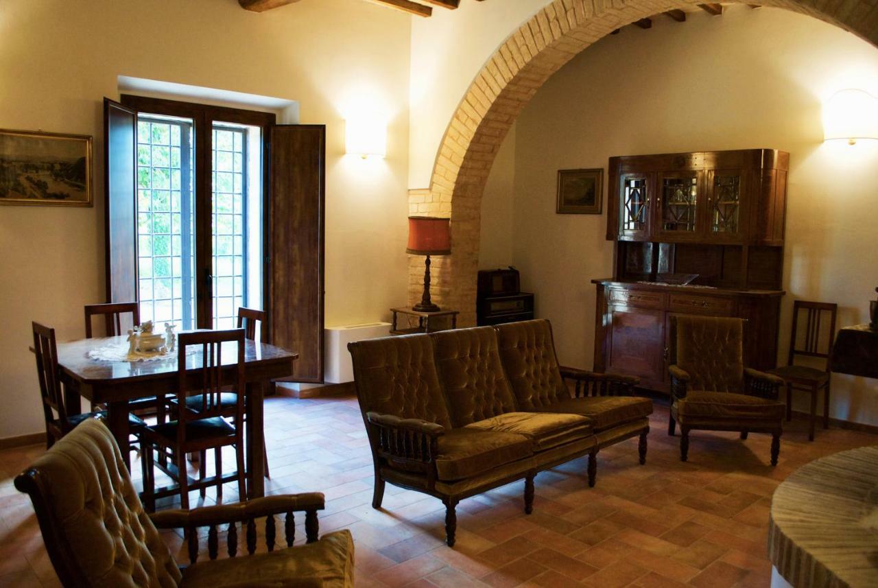 Villa Licinia Φολίνιο Εξωτερικό φωτογραφία