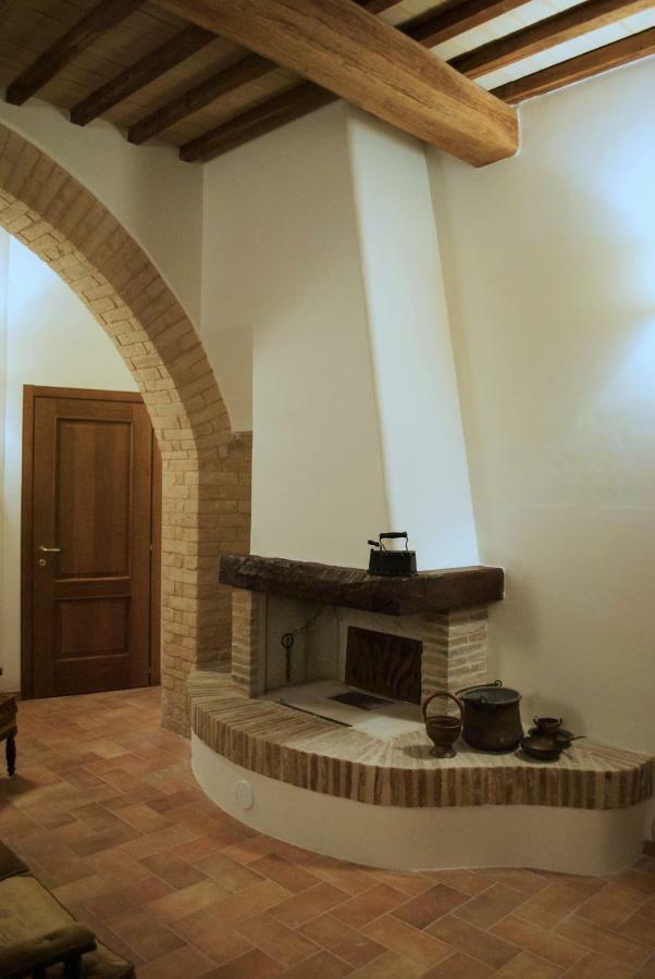 Villa Licinia Φολίνιο Εξωτερικό φωτογραφία