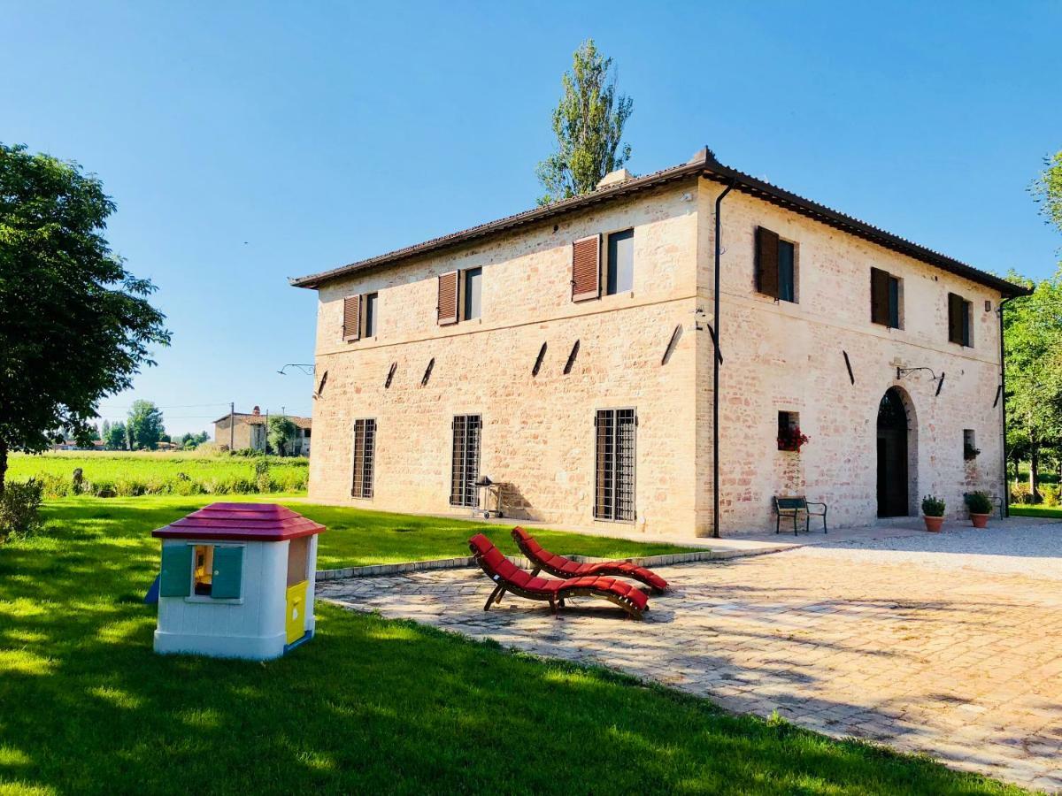 Villa Licinia Φολίνιο Εξωτερικό φωτογραφία